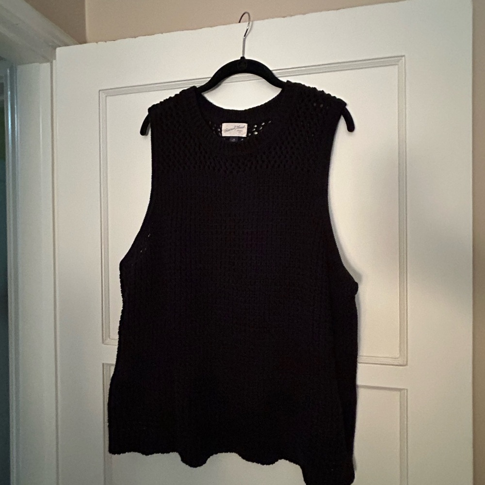 Universal Thread Crochet Tank, black, 2X